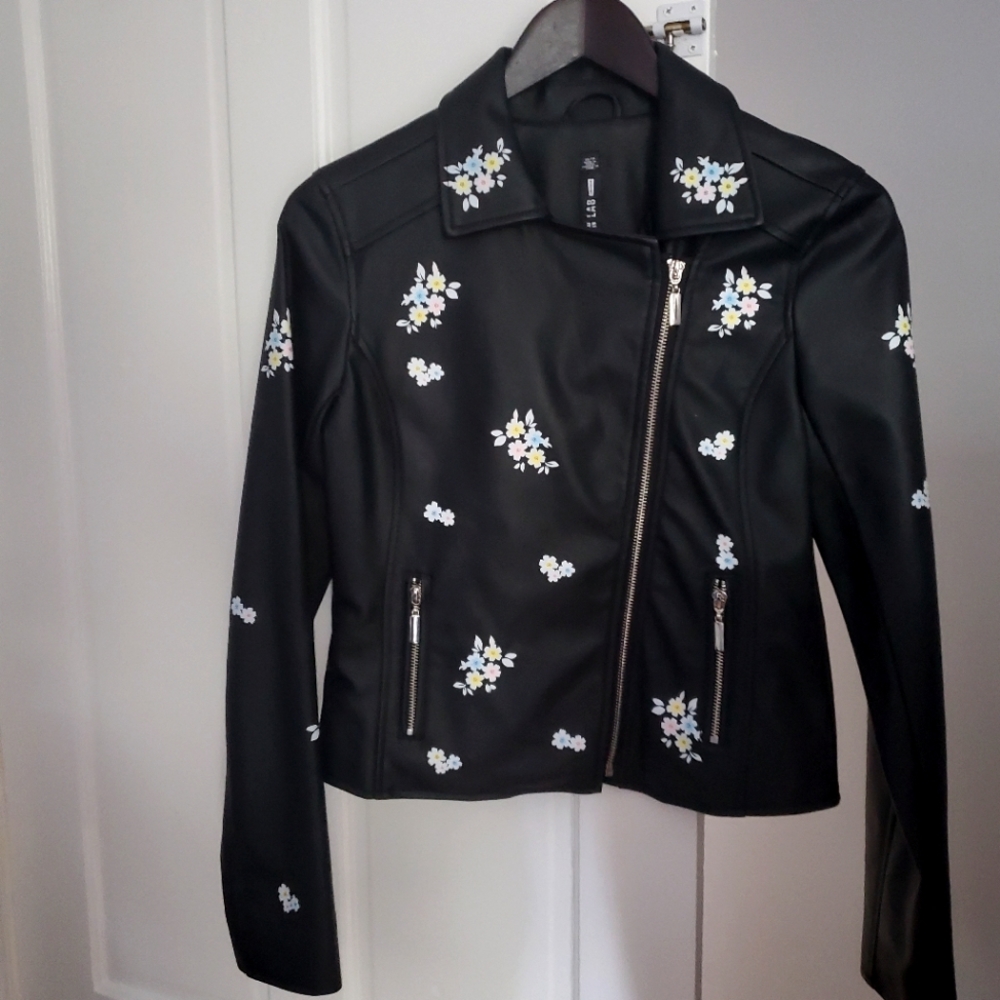 Jacket - Picture 3 of 3
